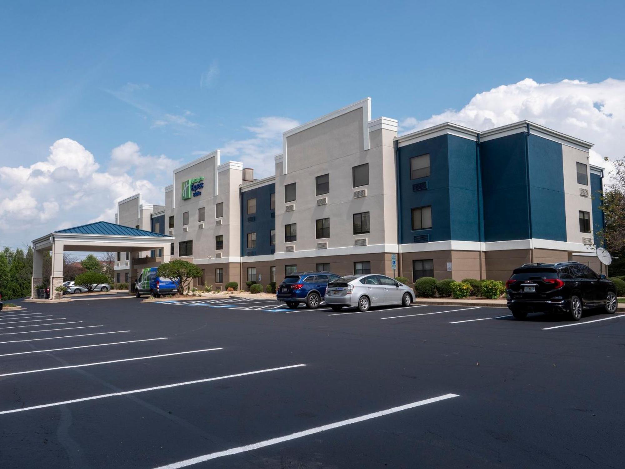 Holiday Inn Express & Suites Greenville Airport I85 By Ihg Buitenkant foto