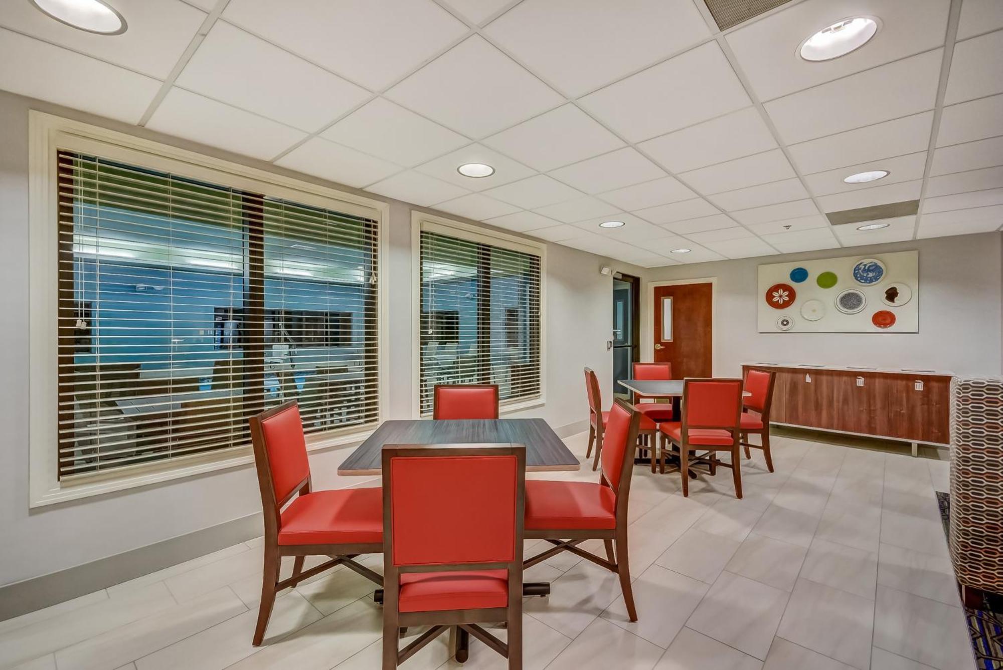 Holiday Inn Express & Suites Greenville Airport I85 By Ihg Buitenkant foto
