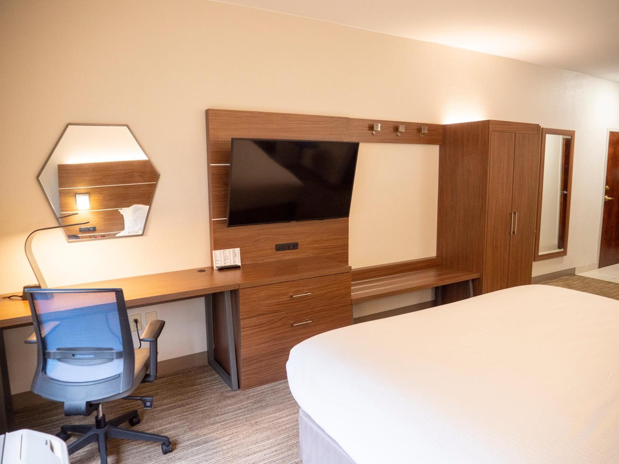 Holiday Inn Express & Suites Greenville Airport I85 By Ihg Buitenkant foto