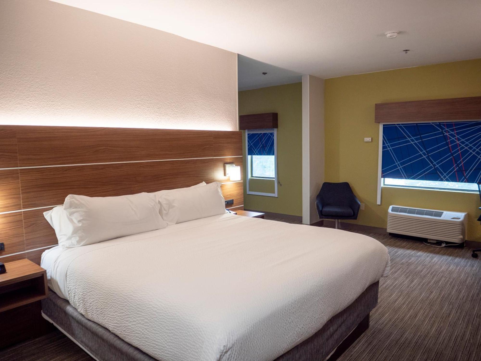 Holiday Inn Express & Suites Greenville Airport I85 By Ihg Buitenkant foto