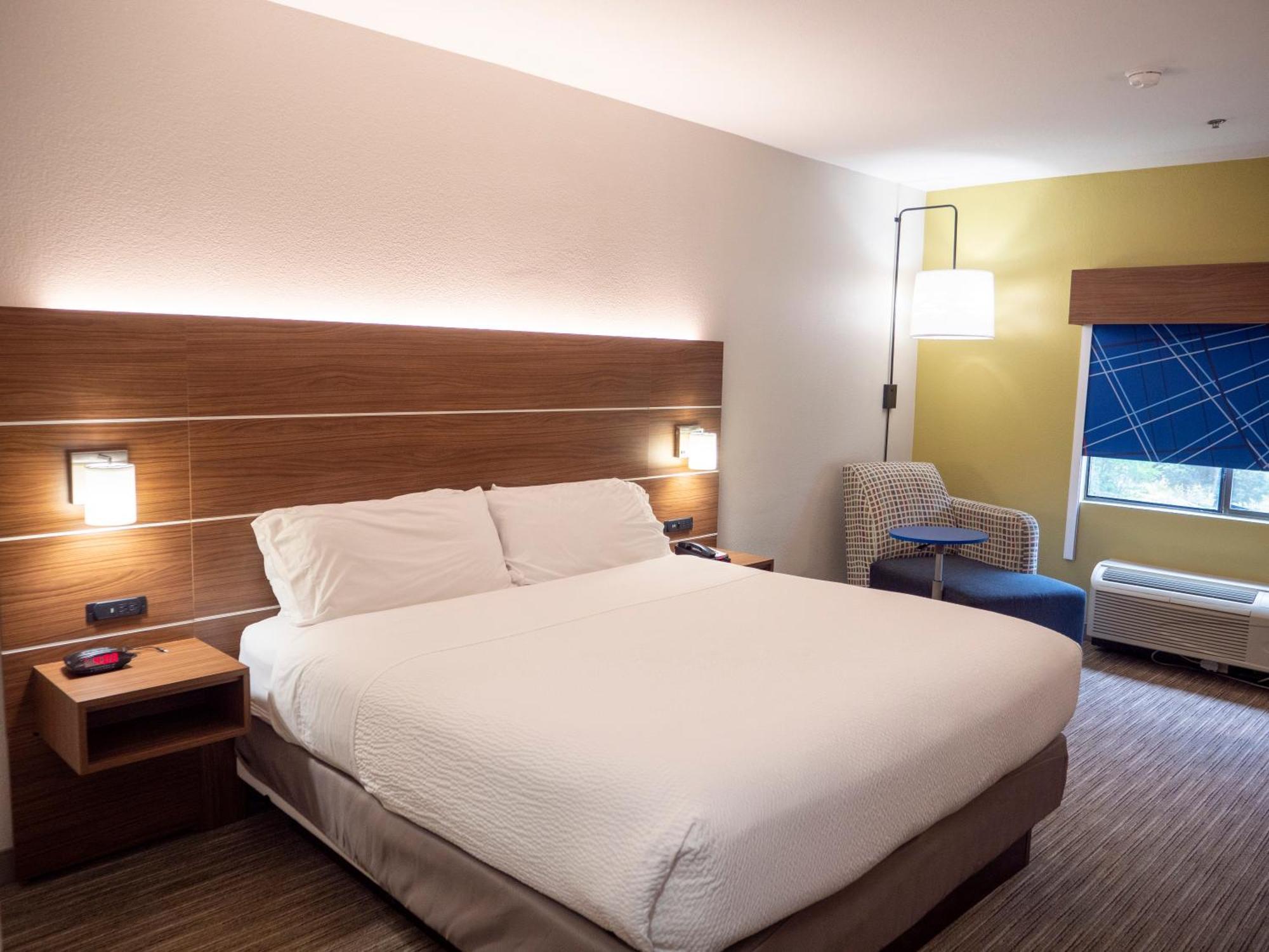 Holiday Inn Express & Suites Greenville Airport I85 By Ihg Buitenkant foto