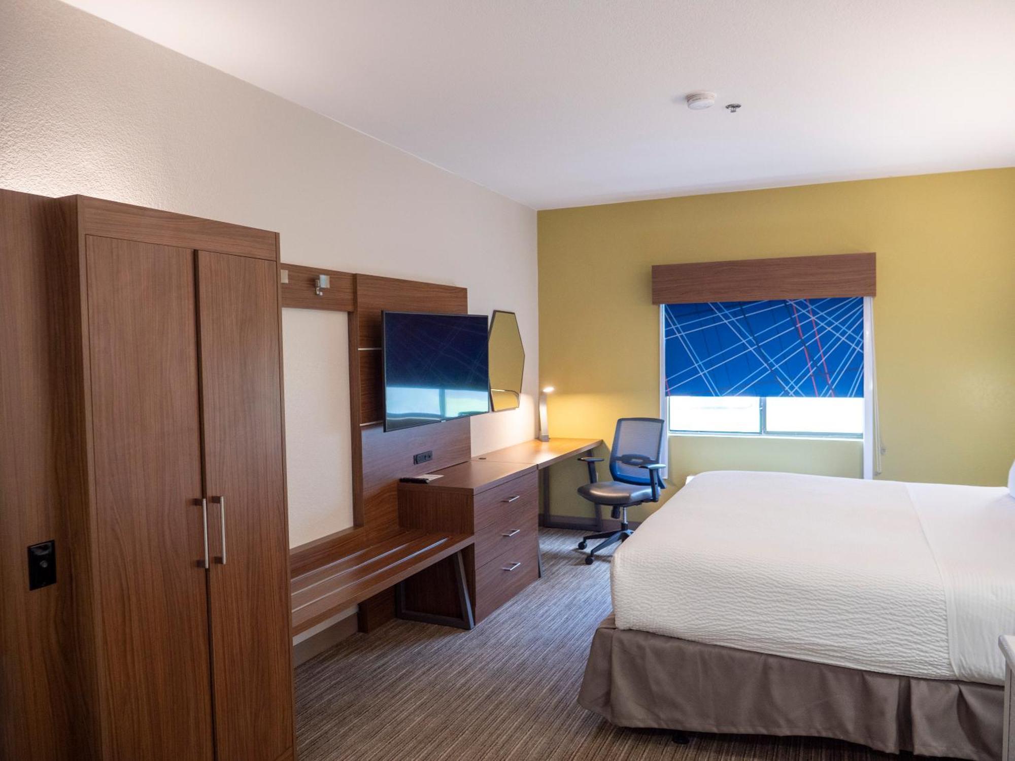 Holiday Inn Express & Suites Greenville Airport I85 By Ihg Buitenkant foto