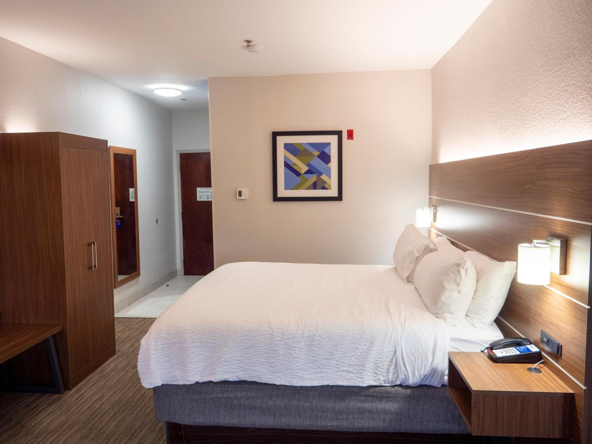 Holiday Inn Express & Suites Greenville Airport I85 By Ihg Buitenkant foto